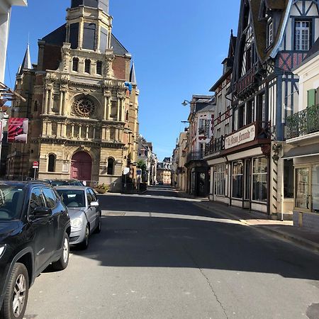 2 Pieces- Rue Pietonne Trouville -Le Petit Juliana Zewnętrze zdjęcie