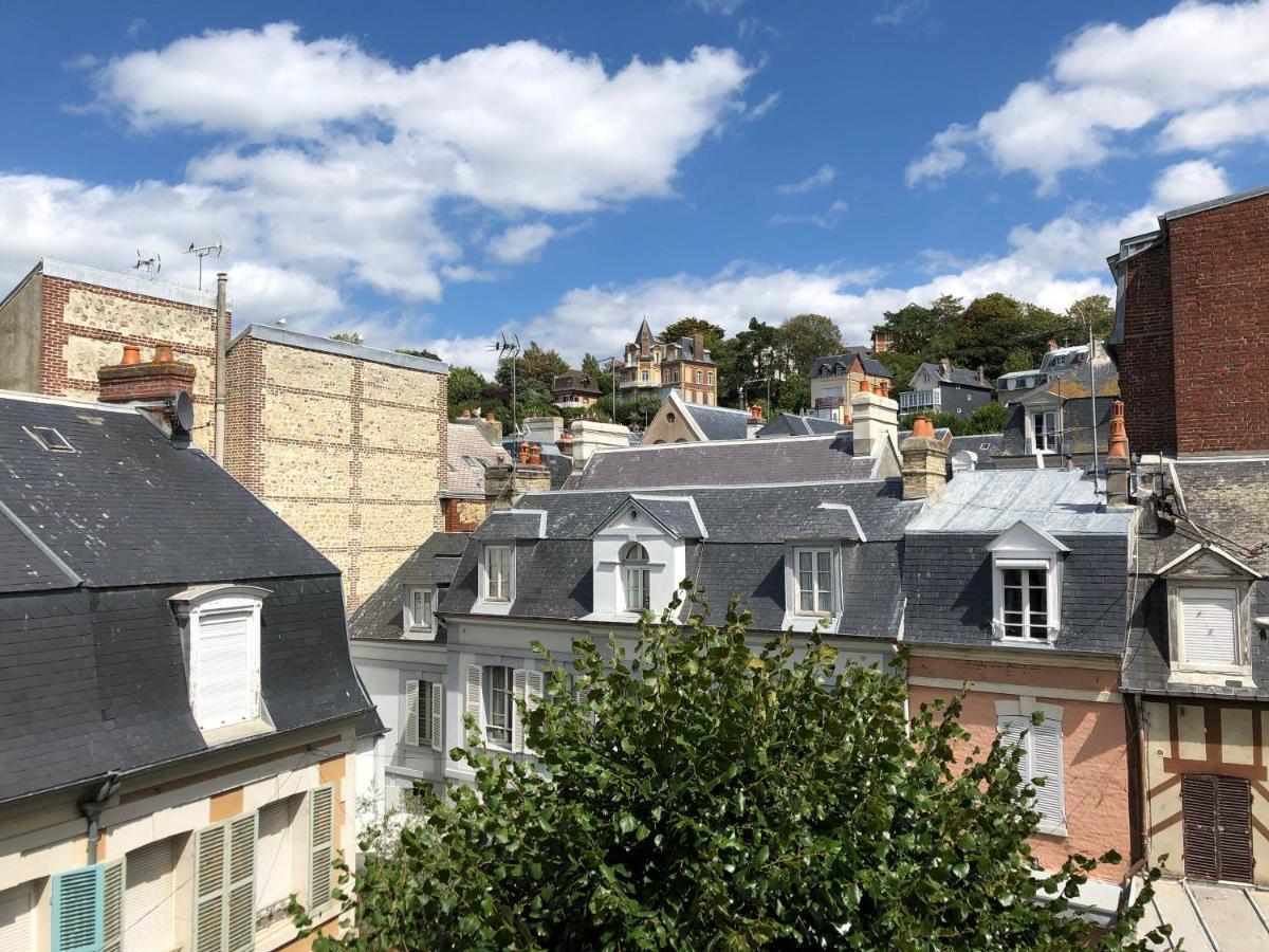 2 Pieces- Rue Pietonne Trouville -Le Petit Juliana Zewnętrze zdjęcie